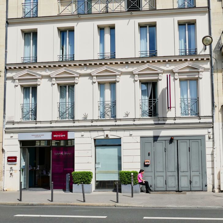 Hotel Parkhaus MERCURE PARIS GARE DU NORD LA FAYETTE (Überdacht) in Paris Parkplatz in Paris